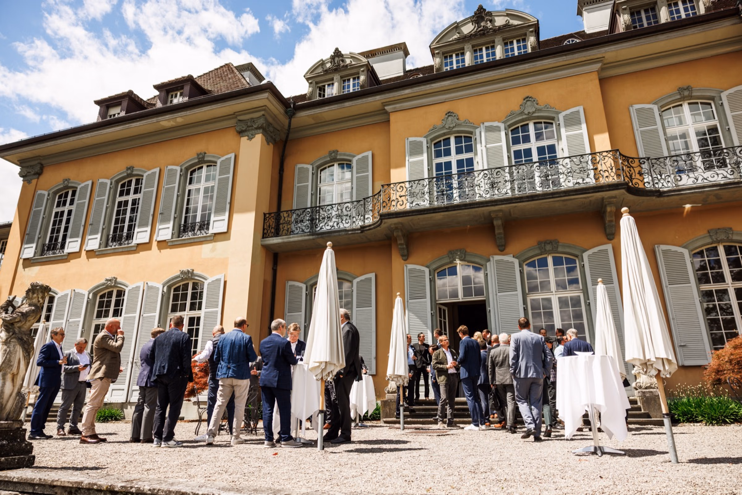 FaiNANCE @ THE LAKE - St. Charles Hall Meggen